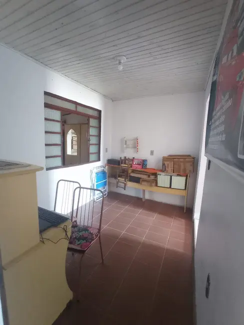 Foto 8 de Casa com 4 quartos à venda, 70m2 em Favila, Alegrete - RS