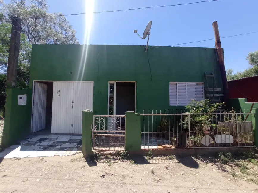 Foto 2 de Casa com 1 quarto à venda, 70m2 em Vila Nova, Alegrete - RS