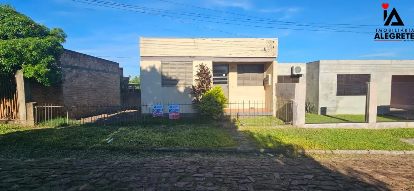 Foto 1 de Casa com 2 quartos à venda, 60m2 em Vera Cruz, Alegrete - RS