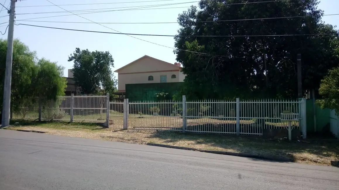 Foto 1 de Casa com 2 quartos à venda, 240m2 em Ibirapuitã, Alegrete - RS