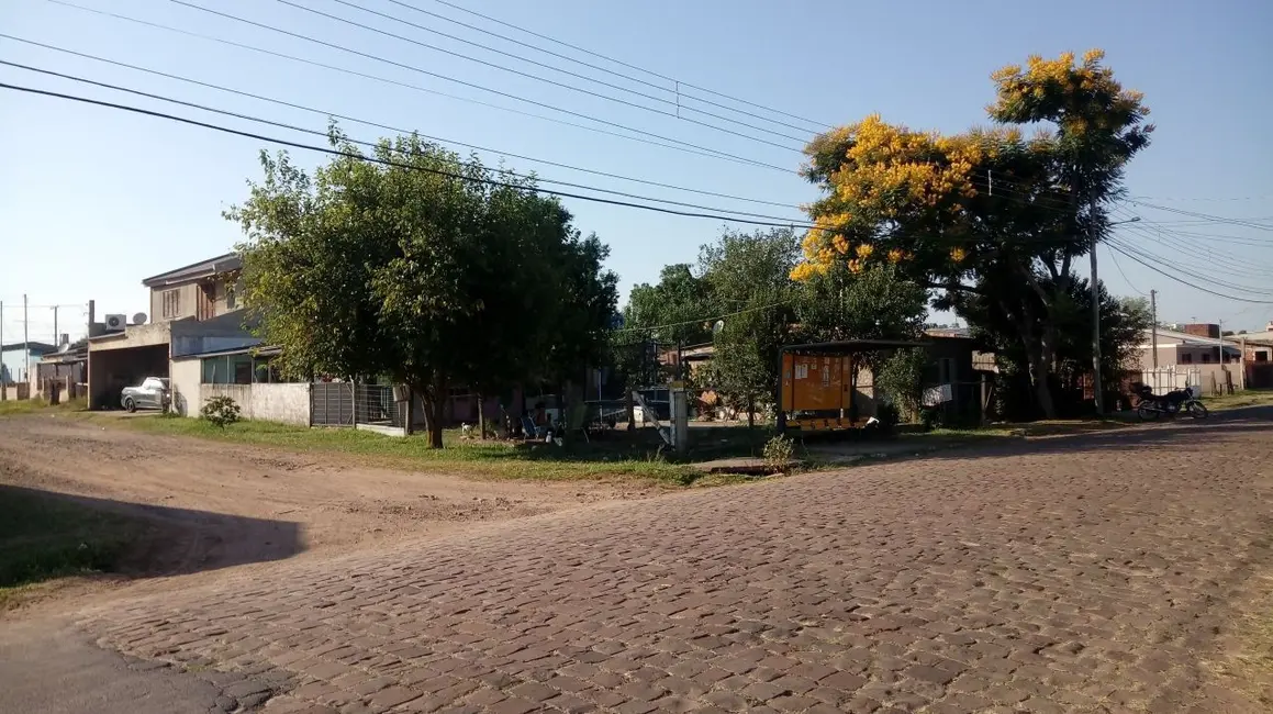 Foto 1 de Casa com 3 quartos à venda em Favila, Alegrete - RS