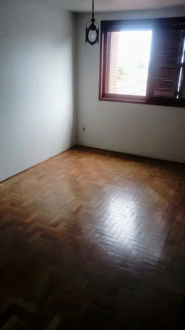 Foto 3 de Casa com 8 quartos à venda em Cidade Alta, Alegrete - RS