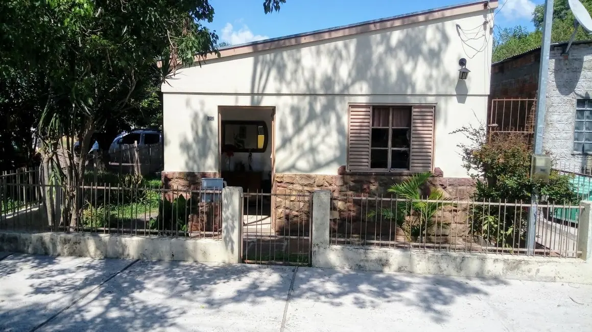 Foto 2 de Casa com 2 quartos à venda, 54m2 em Lara, Alegrete - RS