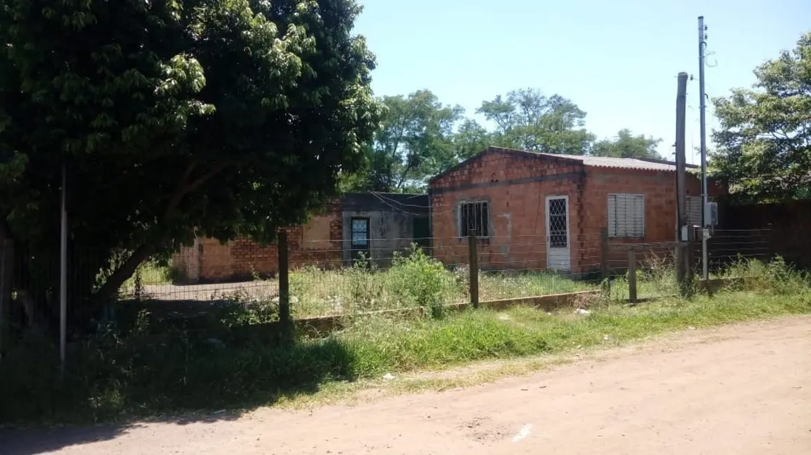 Foto 2 de Casa com 2 quartos à venda, 400m2 em Prado, Alegrete - RS