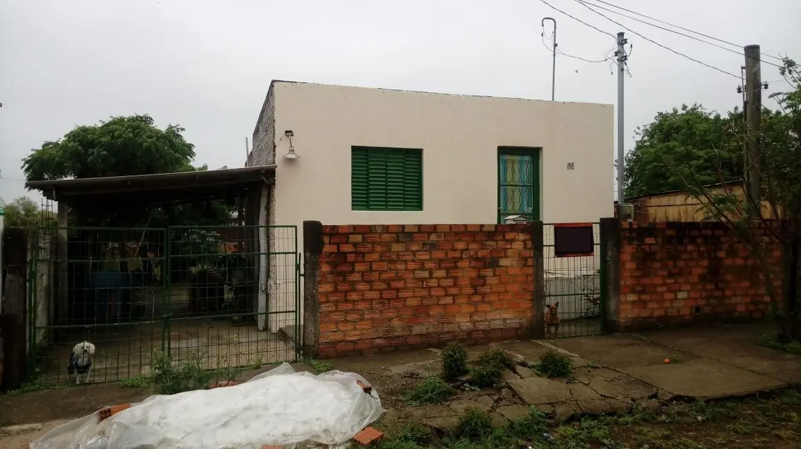 Foto 1 de Casa com 3 quartos à venda em Centenário, Alegrete - RS