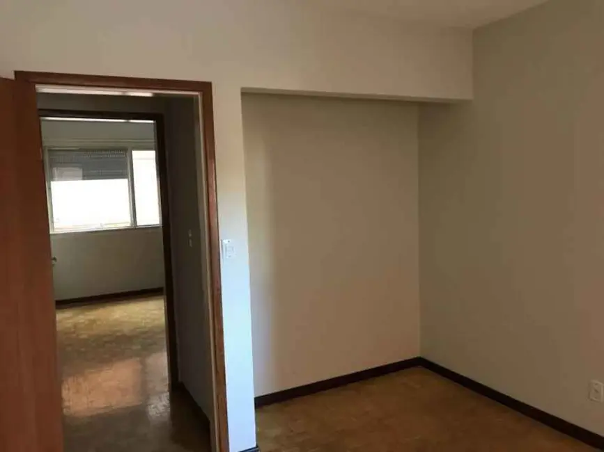 Foto 9 de Apartamento com 4 quartos à venda em Centro, Santa Maria - RS