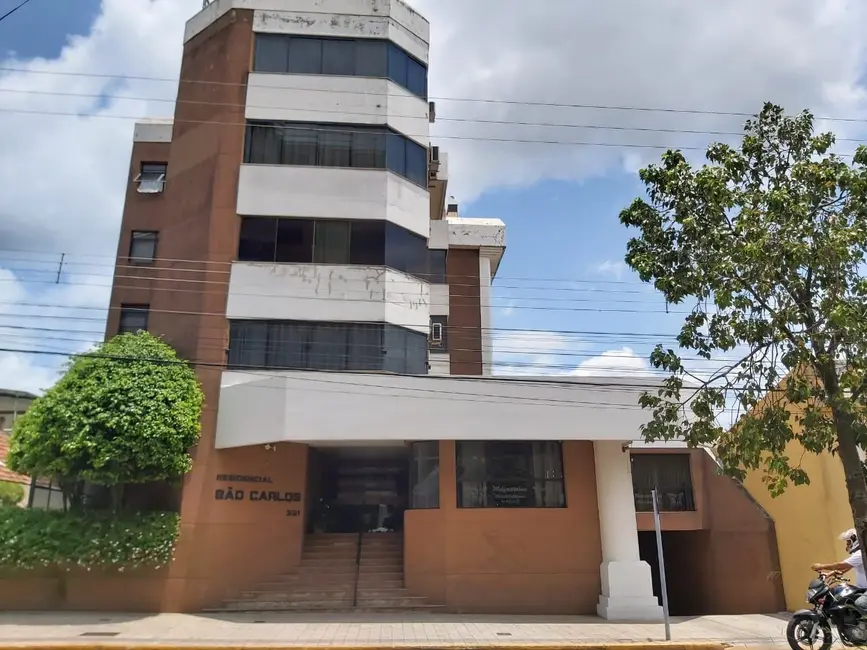 Foto 2 de Apartamento com 3 quartos à venda, 148m2 em Centro, Alegrete - RS