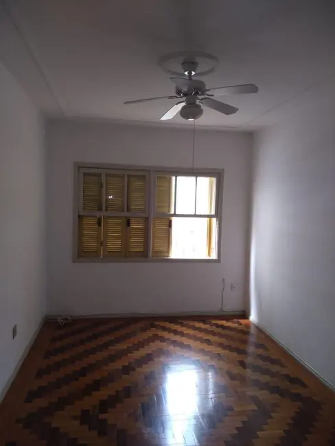 Foto 3 de Apartamento com 2 quartos à venda em Santana, Porto Alegre - RS