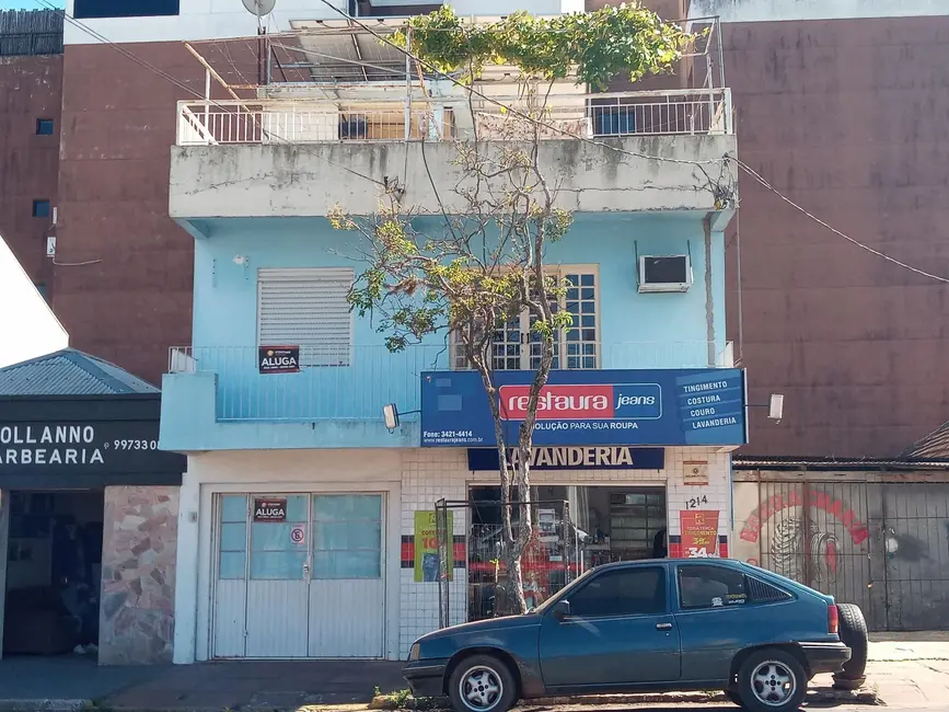 Foto 1 de Prédio Inteiro com 3 quartos à venda em Centro, Alegrete - RS