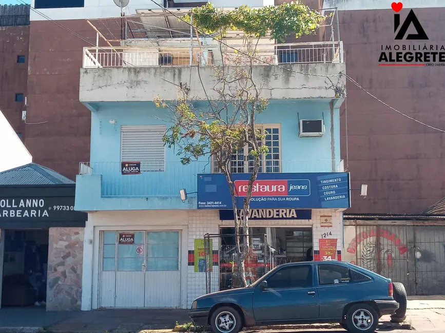 Foto 1 de Prédio Inteiro com 3 quartos à venda em Centro, Alegrete - RS