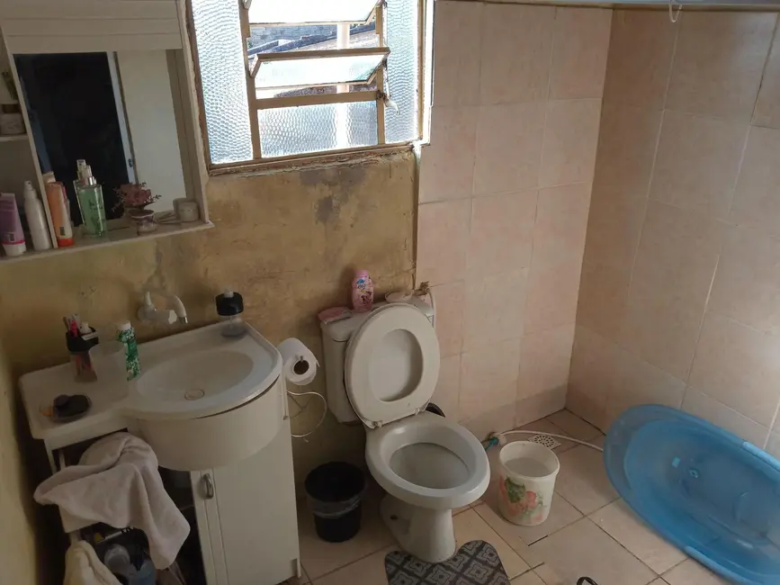 Foto 3 de Casa com 2 quartos à venda, 300m2 em Cidade Alta, Alegrete - RS