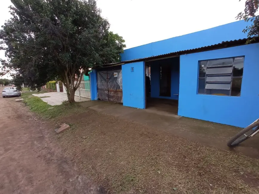 Foto 1 de Casa com 4 quartos à venda, 275m2 em Dr. Romário A de Oliveira, Alegrete - RS