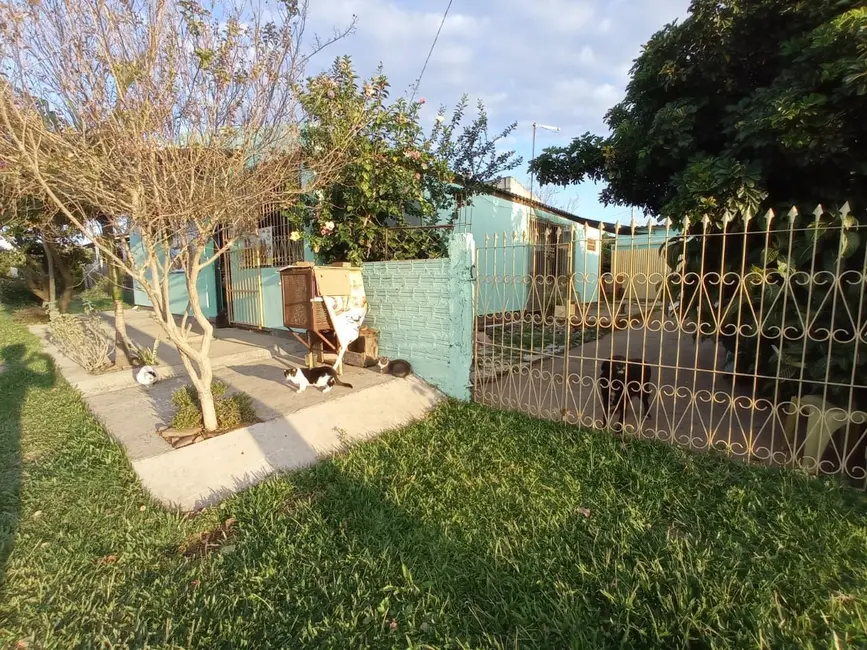 Foto 1 de Casa com 2 quartos à venda, 420m2 em Dr. Romário A de Oliveira, Alegrete - RS