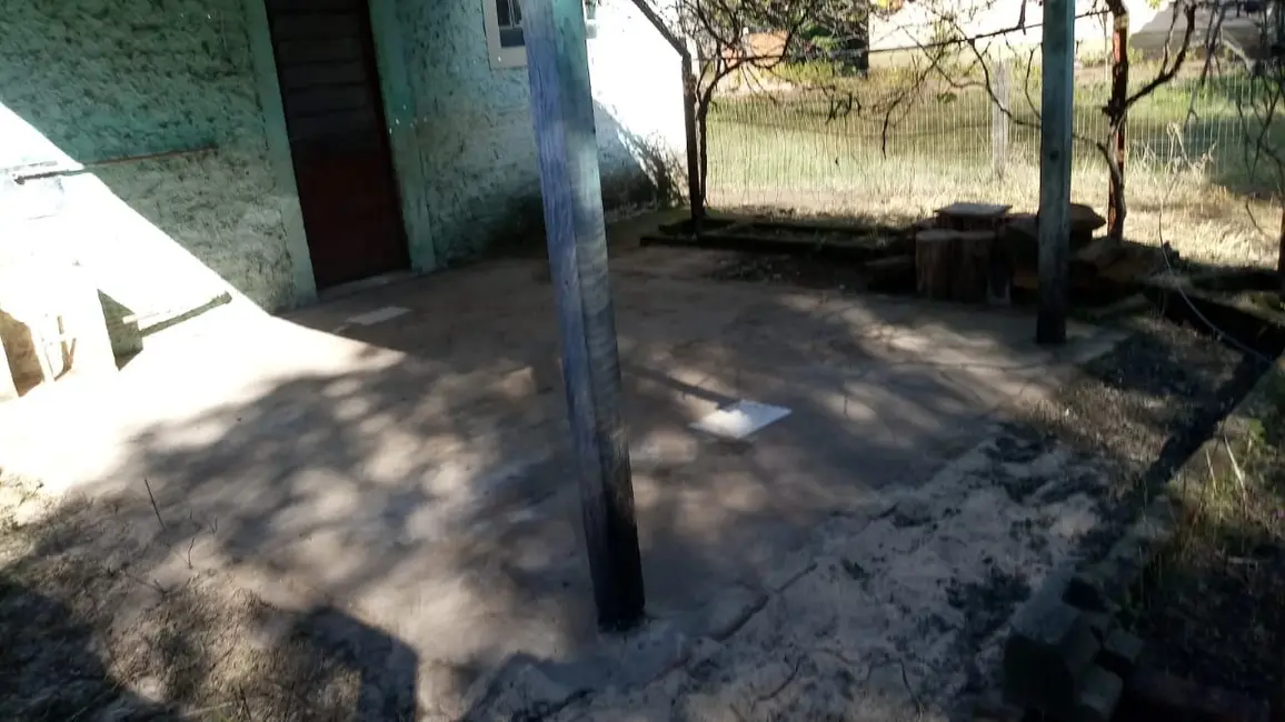 Foto 3 de Casa com 2 quartos à venda em Centenário, Alegrete - RS