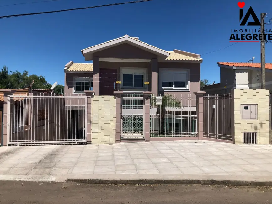 Foto 1 de Casa com 4 quartos à venda, 218m2 em Assunção, Alegrete - RS