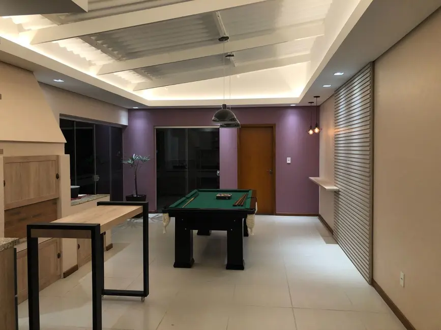 Foto 13 de Casa com 4 quartos à venda, 218m2 em Assunção, Alegrete - RS