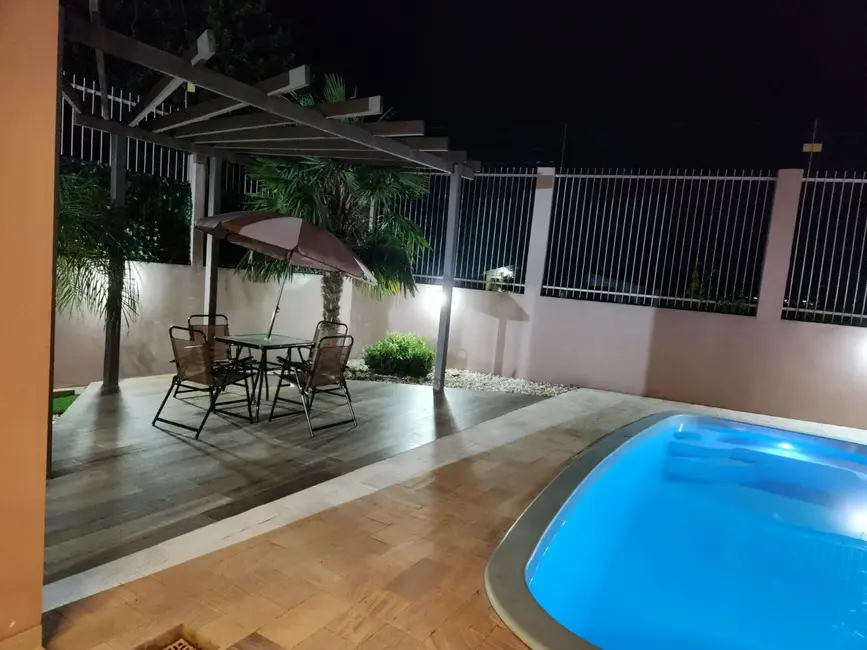 Foto 14 de Casa com 4 quartos à venda, 218m2 em Assunção, Alegrete - RS