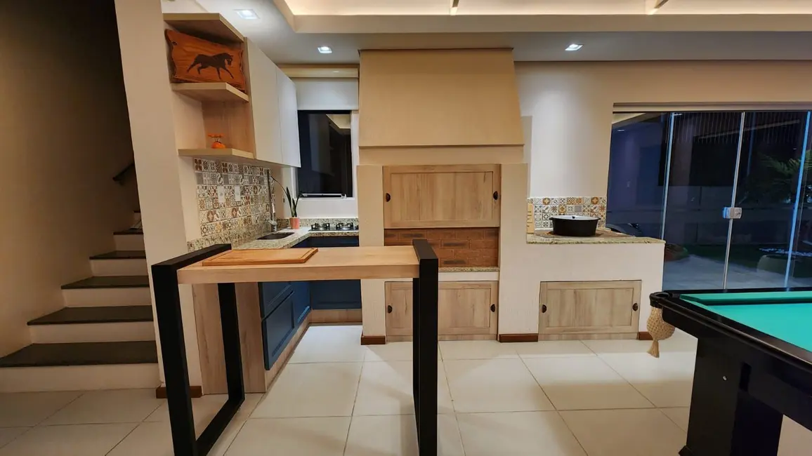 Foto 7 de Casa com 4 quartos à venda, 218m2 em Assunção, Alegrete - RS