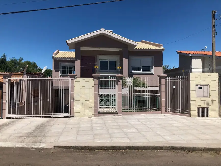Foto 1 de Casa com 4 quartos à venda, 218m2 em Assunção, Alegrete - RS