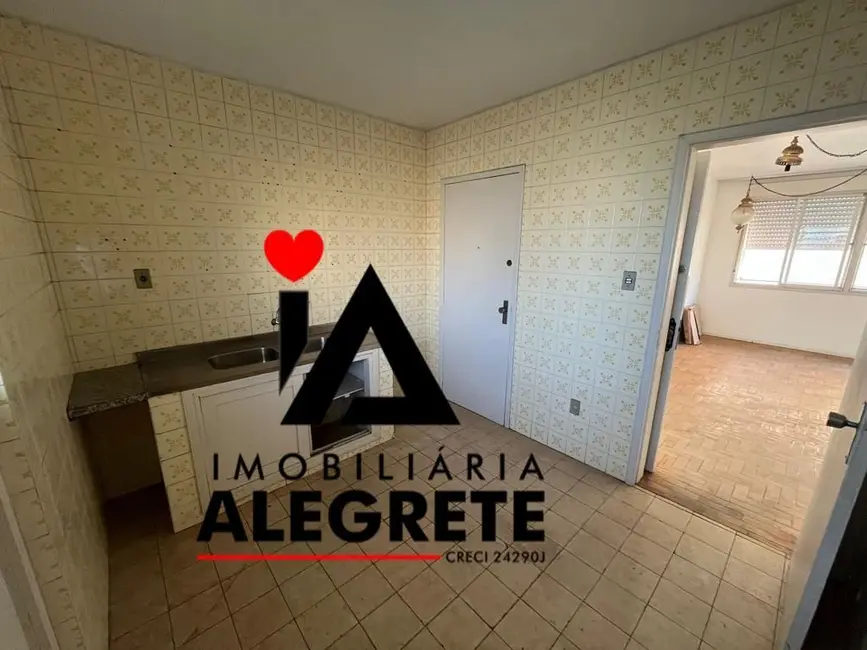 Foto 5 de Apartamento com 3 quartos para alugar, 80m2 em Centro, Alegrete - RS
