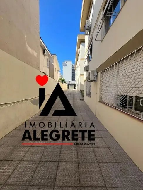 Foto 3 de Apartamento com 3 quartos para alugar, 80m2 em Centro, Alegrete - RS