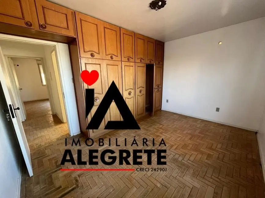 Foto 7 de Apartamento com 3 quartos para alugar, 80m2 em Centro, Alegrete - RS