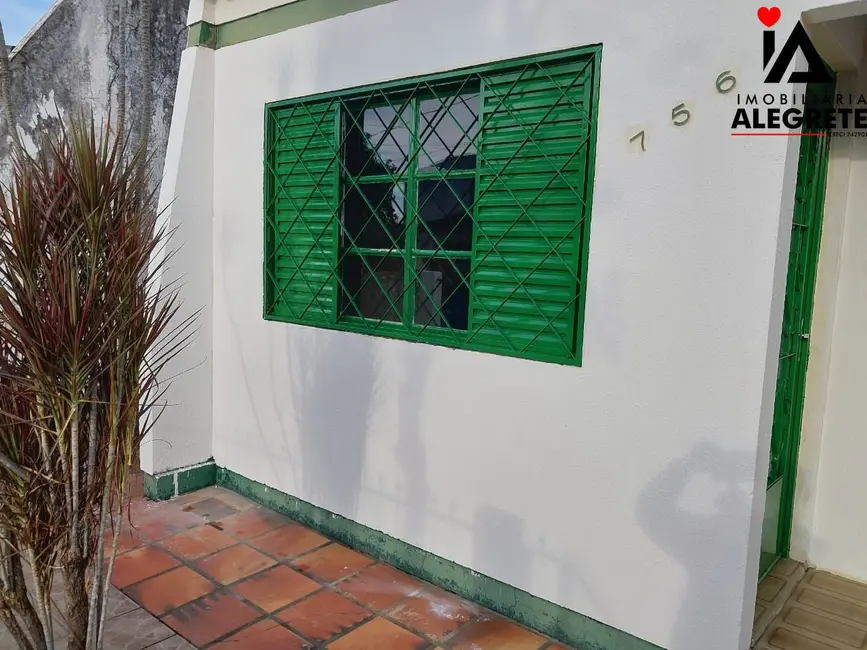 Casa com 2 quartos à venda, 82m2 em Santos Dumont, Alegrete - RS - imagem 6 Foto 6 de Casa com 2 quartos à venda, 82m2 em Santos Dumont, Alegrete - RS