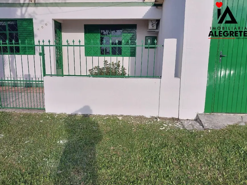 Casa com 2 quartos à venda, 82m2 em Santos Dumont, Alegrete - RS - imagem 3 Foto 3 de Casa com 2 quartos à venda, 82m2 em Santos Dumont, Alegrete - RS