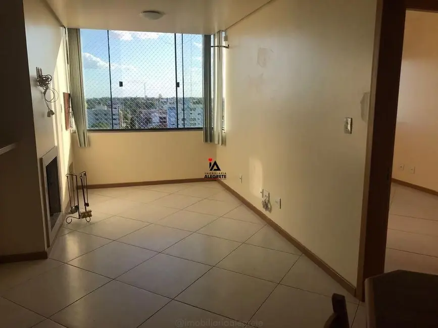 Foto 4 de Apartamento com 2 quartos à venda, 80m2 em Centro, Alegrete - RS