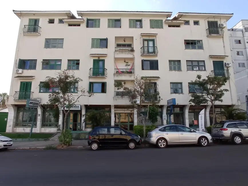 Foto 1 de Apartamento com 3 quartos para alugar em Centro, Alegrete - RS