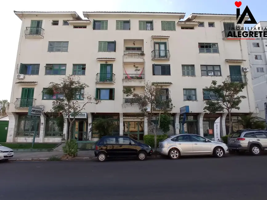 Apartamento com 3 quartos à venda em Centro, Alegrete - RS - imagem 1 Foto 1 de Apartamento com 3 quartos à venda em Centro, Alegrete - RS