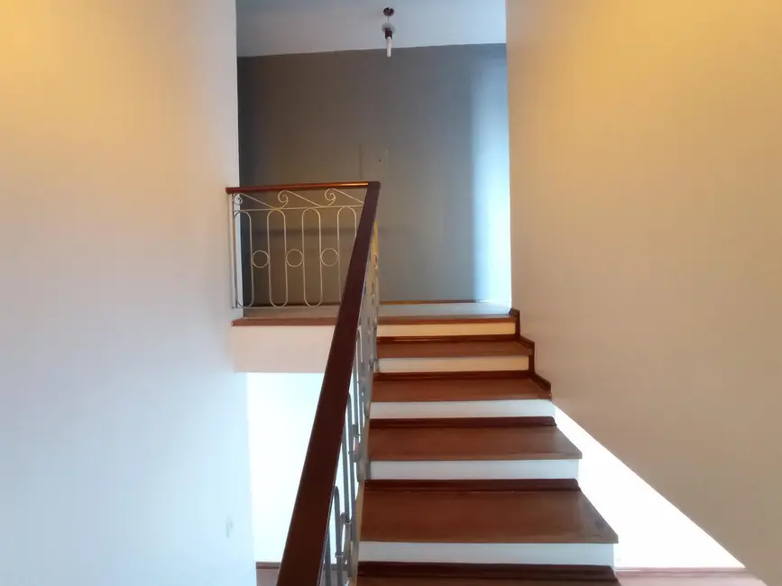 Foto 3 de Apartamento com 3 quartos para alugar em Centro, Alegrete - RS