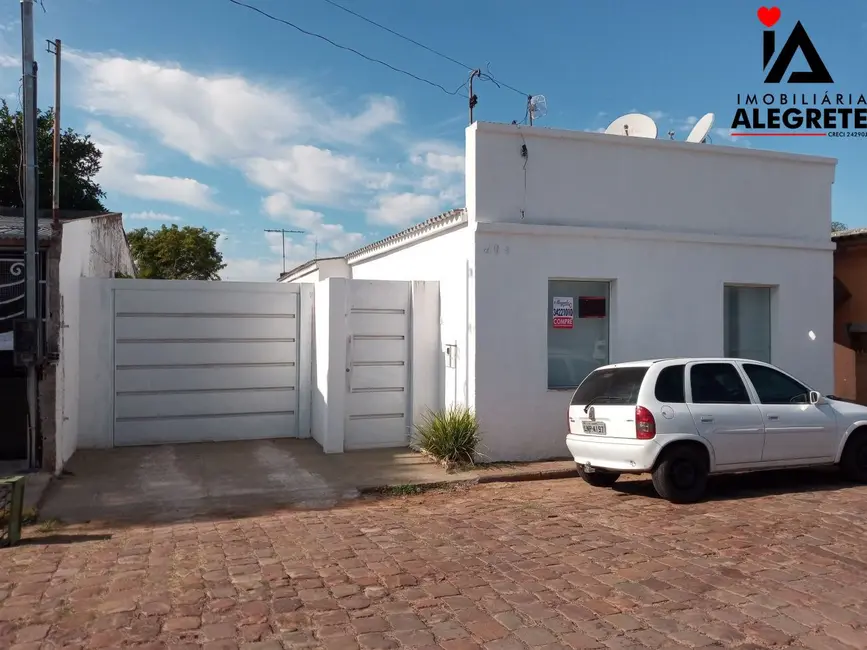 Foto 1 de Casa com 3 quartos à venda em Centro, Alegrete - RS