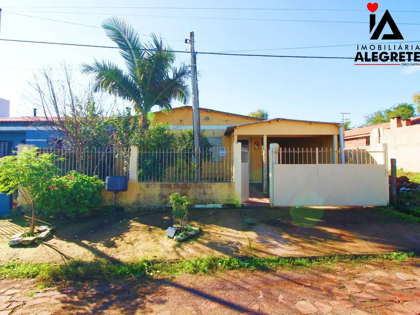 Foto 1 de Casa com 3 quartos à venda, 300m2 em Favila, Alegrete - RS