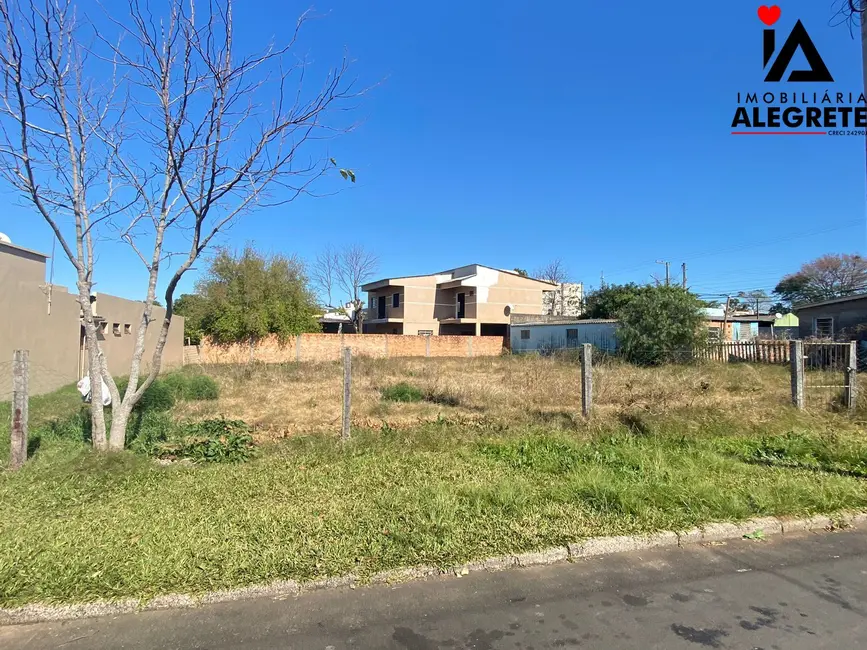 Foto 1 de Terreno / Lote à venda, 900m2 em Cidade Alta, Alegrete - RS