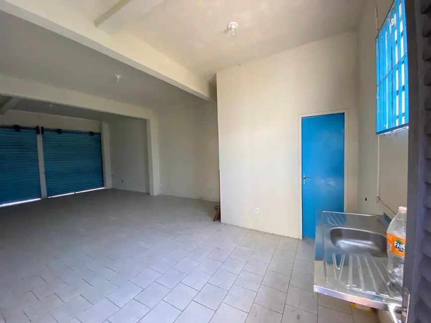 Foto 2 de Sala Comercial com 1 quarto para alugar, 50m2 em Progresso, Alegrete - RS