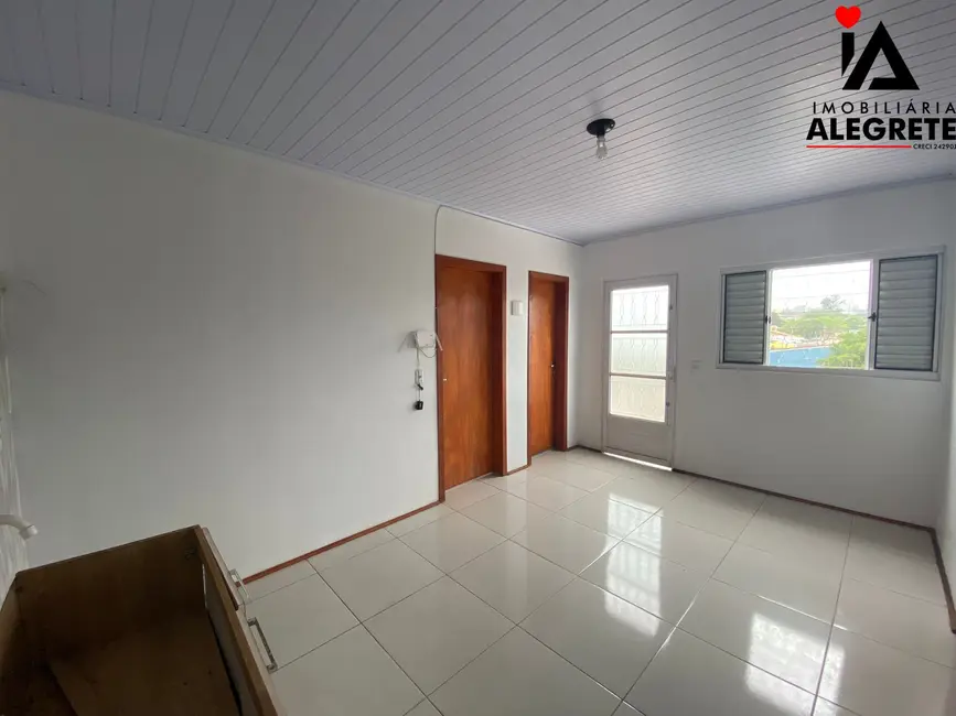Apartamento com 2 quartos para alugar, 50m2 em Progresso, Alegrete - RS - imagem 9 Foto 9 de Apartamento com 2 quartos para alugar, 50m2 em Progresso, Alegrete - RS