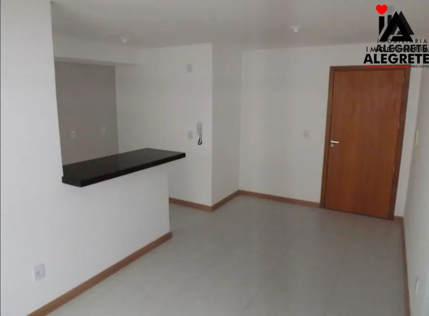 Foto 1 de Apartamento com 2 quartos à venda, 69m2 em Cidade Alta, Alegrete - RS