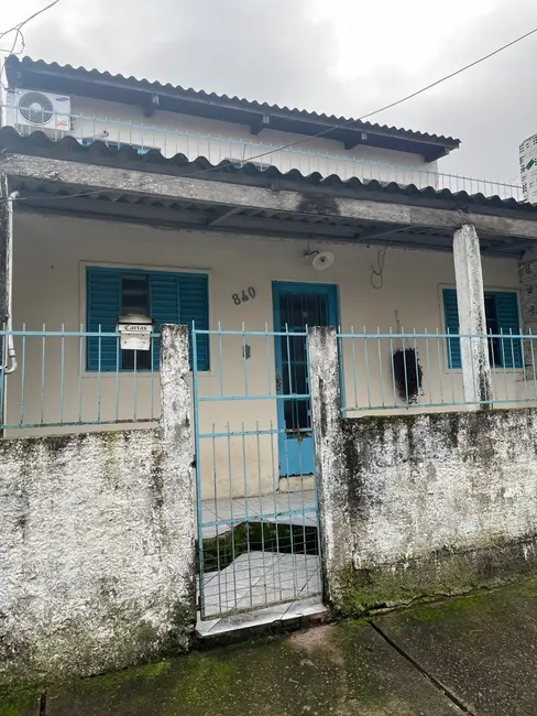 Foto 5 de Casa com 4 quartos à venda, 200m2 em Joaquim Fonseca Milano, Alegrete - RS