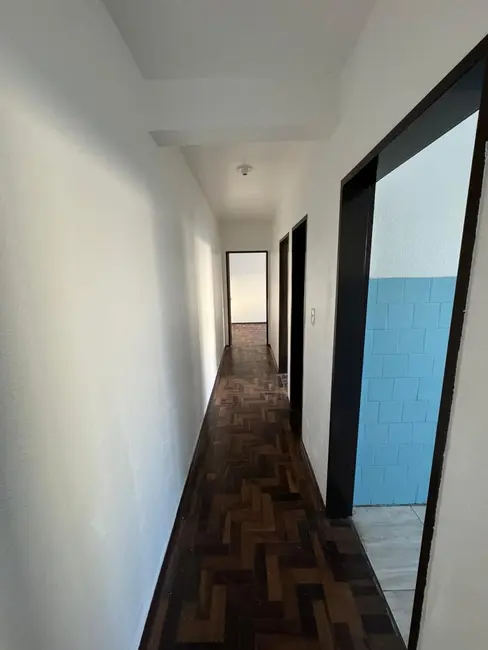 Foto 3 de Apartamento com 2 quartos à venda, 60m2 em Cidade Alta, Alegrete - RS