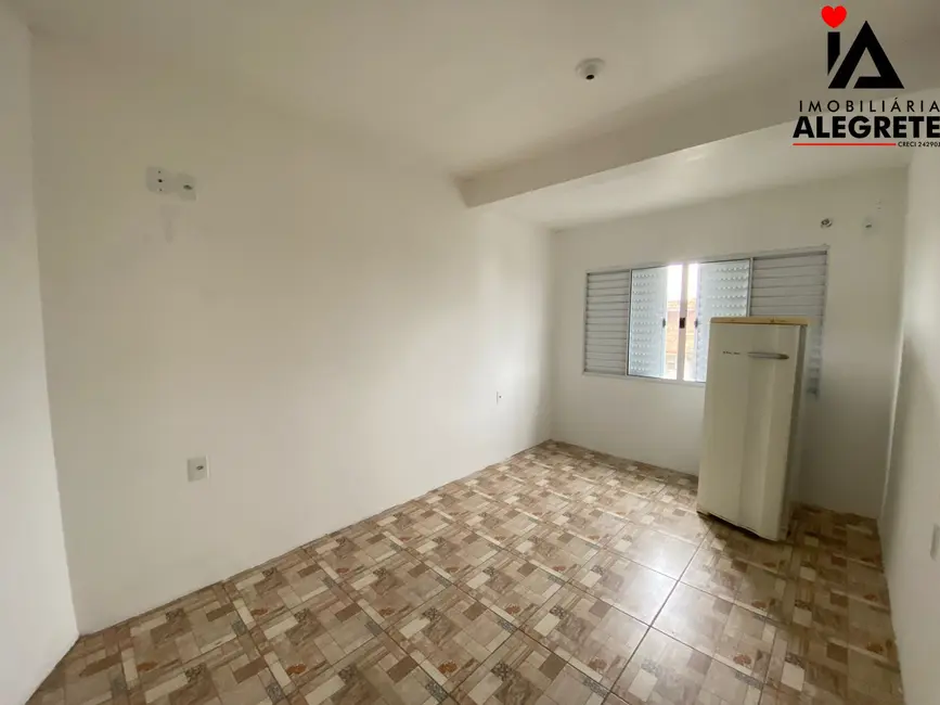 Apartamento com 2 quartos para alugar, 80m2 em Centro, Alegrete - RS - imagem 8 Foto 8 de Apartamento com 2 quartos para alugar, 80m2 em Centro, Alegrete - RS