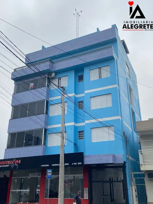 Apartamento com 2 quartos para alugar, 80m2 em Centro, Alegrete - RS - imagem 1 Foto 1 de Apartamento com 2 quartos para alugar, 80m2 em Centro, Alegrete - RS