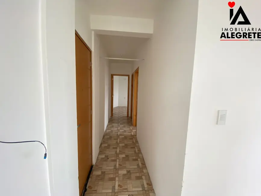 Apartamento com 2 quartos para alugar, 80m2 em Centro, Alegrete - RS - imagem 2 Foto 2 de Apartamento com 2 quartos para alugar, 80m2 em Centro, Alegrete - RS