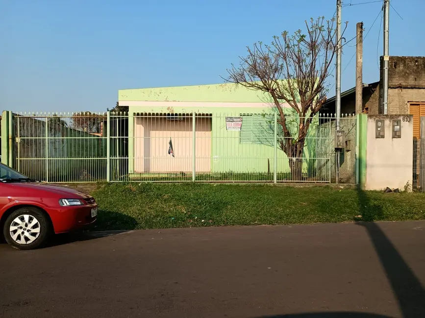 Foto 1 de Casa com 3 quartos à venda, 180m2 em Vila Nova, Alegrete - RS