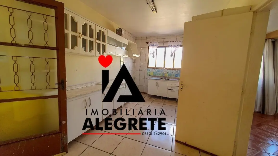 Foto 7 de Sobrado com 4 quartos à venda, 114m2 em Assunção, Alegrete - RS