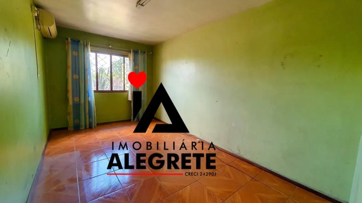 Foto 4 de Sobrado com 4 quartos à venda, 114m2 em Assunção, Alegrete - RS