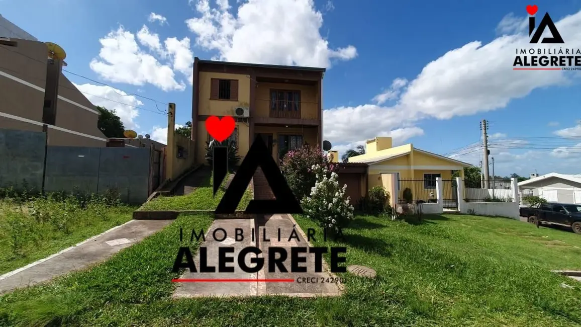 Foto 1 de Sobrado com 4 quartos para alugar, 114m2 em Assunção, Alegrete - RS