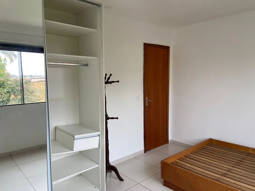 Foto 4 de Apartamento com 1 quarto para alugar, 70m2 em Santos Dumont, Alegrete - RS