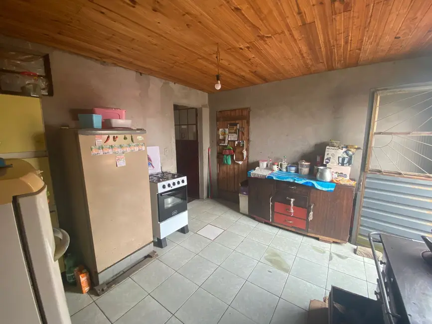 Foto 2 de Casa com 2 quartos à venda, 140m2 em Airton Senna, Alegrete - RS