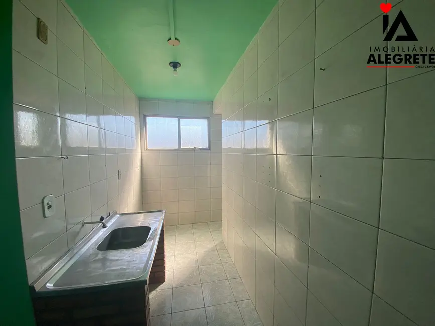 Apartamento com 2 quartos para alugar, 60m2 em Cidade Alta, Alegrete - RS - imagem 3 Foto 3 de Apartamento com 2 quartos para alugar, 60m2 em Cidade Alta, Alegrete - RS